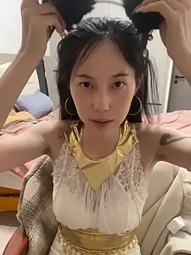 DD-52のStripchatで今すぐ視聴可能なセックスカム