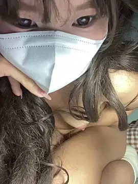 Fin-xinh18のStripchatでライブチャット