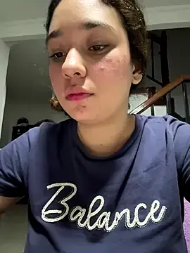 lana_rousse01のStripchatでセックスチャット