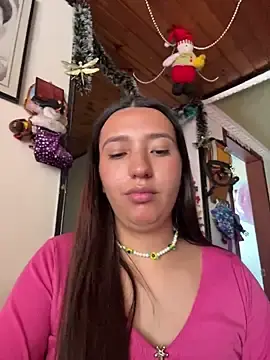 Alix_Rousses21のStripchatでプライベートチャット