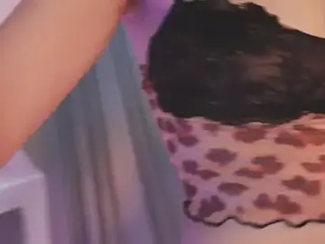 hyun_chiaのStripchatで人気のアダルト配信