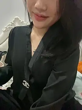 Sunny_babyyのStripchatで人気のアダルト配信