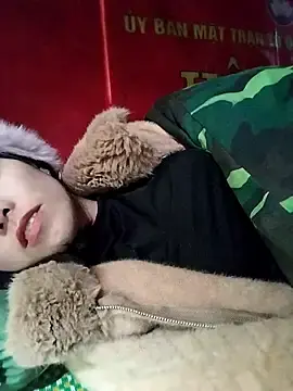 Sinejdk3のStripchatでアダルトカメラ配信