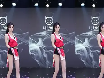 LU-909のStripchatで最高のライブ配信