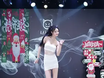 LU-909のStripchatでライブセックス映像