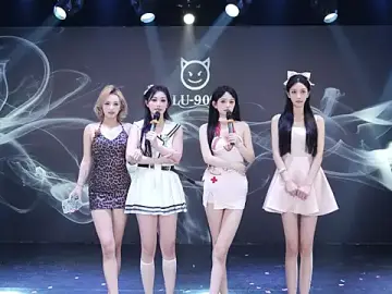 LU-909のStripchatでアダルトビデオチャット