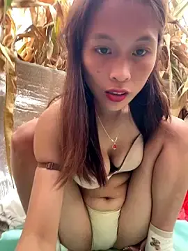 hi-hi-zzのStripchatでライブポルノ配信