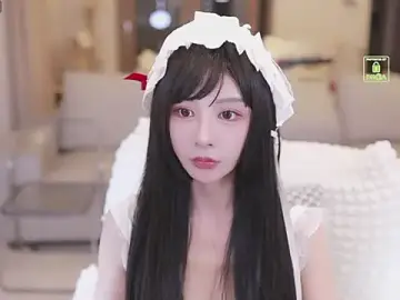 Bella-999のStripchatで無料ポルノカメラ