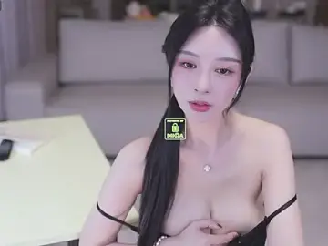 Bella-999のStripchatでライブチャット