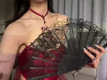 Bella-999のStripchatで最高のライブ配信