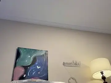 kiraa-0051のStripchatで最高のライブ配信