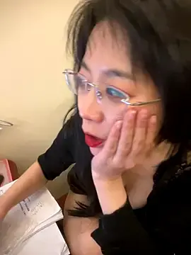 yourkeerのStripchatで最高のライブ配信