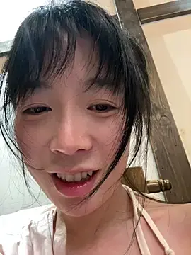 yourkeerのStripchatでアダルトカメラ配信