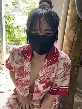 Serena_lovely24のStripchatで高画質ウェブカメラ