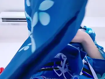 Im_Yu-naのStripchatで無料ポルノカメラ