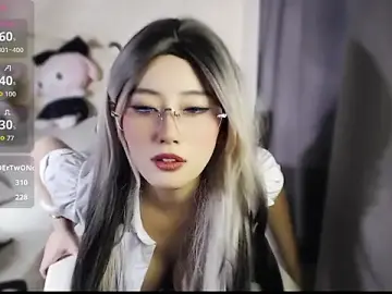 Fang-XiaojieのStripchatで人気のアダルト配信