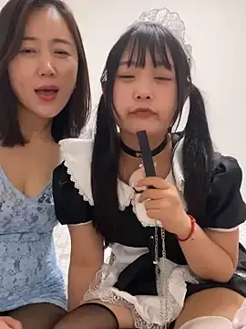 xiaoxue7788のStripchatでセックスチャット