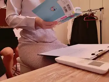 undo-busoku69のStripchatでプライベートチャット