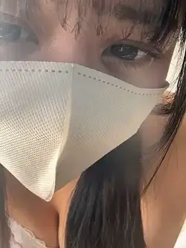 0p-saki-p0のStripchatで今すぐ視聴可能なセックスカム