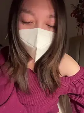 fioralbaのStripchatでライブチャット