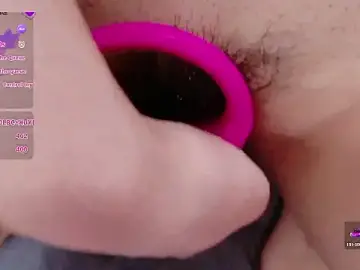 NA-KAREN-V8のStripchatでヌードカメラ