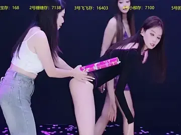 CrazyGirl-888のStripchatで無料ライブポルノ