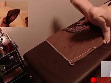 ManaMi-maruのStripchatで高画質ウェブカメラ