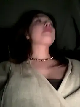 Peachy_DreamのStripchatでセックスチャット