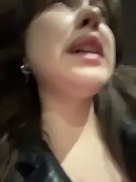 Peachy_DreamのStripchatでプライベートチャット