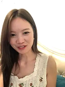 Mile-mのStripchatでライブセックス映像