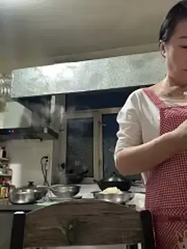 aniani11のStripchatで人気のアダルト配信