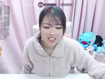 momoLoveLunaのStripchatでライブチャット