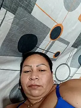 Dirty_CandyのStripchatでプライベートチャット