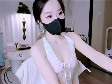 _Unchan_Ran_のStripchatで無料ポルノカメラ