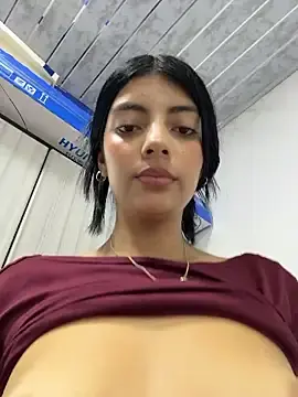 Baby_NielsのStripchatでライブセックス映像