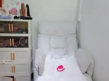 9aunatiisのStripchatで最高のライブ配信