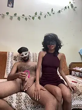 hazelperryのStripchatでライブセックス映像