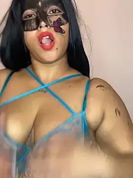 Sexysilva24のStripchatで無料ライブポルノ