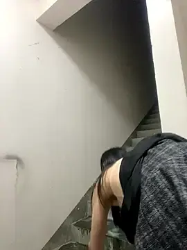 sunny-520のStripchatでライブポルノ配信