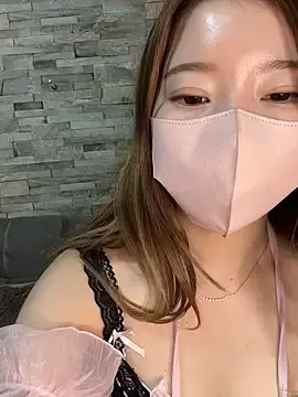 yuuhichanのStripchatでライブセックス映像