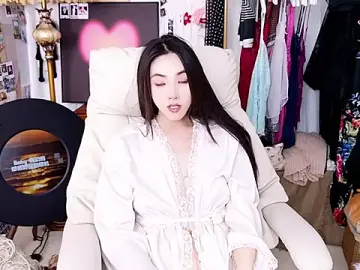 xiaotiantian-76のStripchatでライブポルノ配信