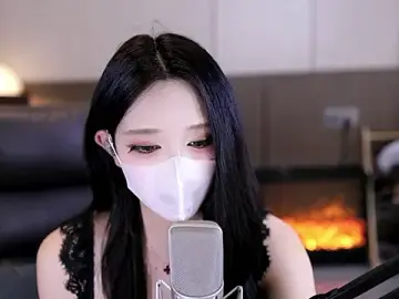 yaya_1888のStripchatでセックスチャット