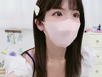 -minami-のStripchatでライブポルノ配信