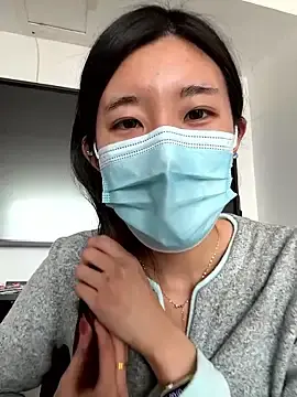 Lulu125216のStripchatでライブポルノ配信