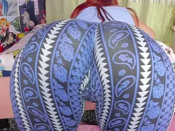 bonnie_moonのStripchatで無料ポルノカメラ