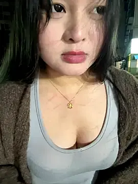 chenyu0308のStripchatで無料ポルノカメラ