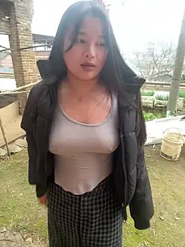 dudubaobaoのStripchatでライブポルノ配信