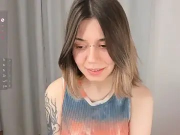 JacquieMcpheeのStripchatで今すぐ視聴可能なセックスカム