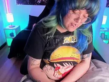 lucky-leahのStripchatでライブセックス映像