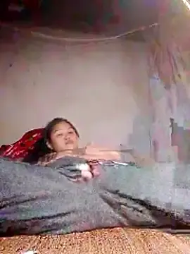 BigAssmomxのStripchatでセックスチャット